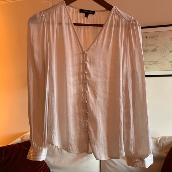 Banana Republic pearly blouse - Picture 1 of 4